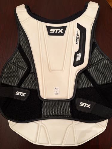 Large STX Shield 600 Goalie Chest Protector (Used)
