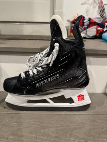 2024 Bauer Supreme M50 Pro Hockey Skates Extra Wide Width Size 6.5 (New)