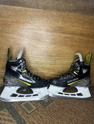 2021 Bauer Vapor 3X Hockey Skates Size 3 (Used)