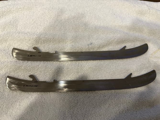 Used Bauer LS Pulse Runners 280 mm