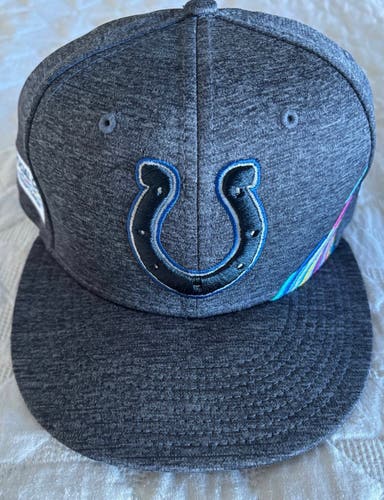Colts Men's 7 1/2 New Era Hat (Used)