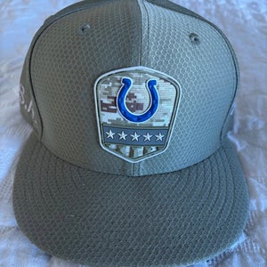 Colts Green Adult Unisex 7 1/2 New Era Hat (Used)