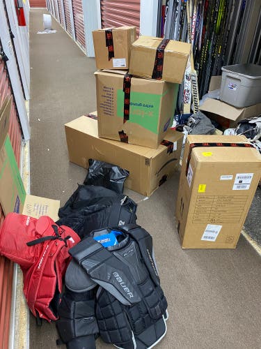 Large/Extra Large CCM Axis A1.5 Goalie Chest Protector (Used)