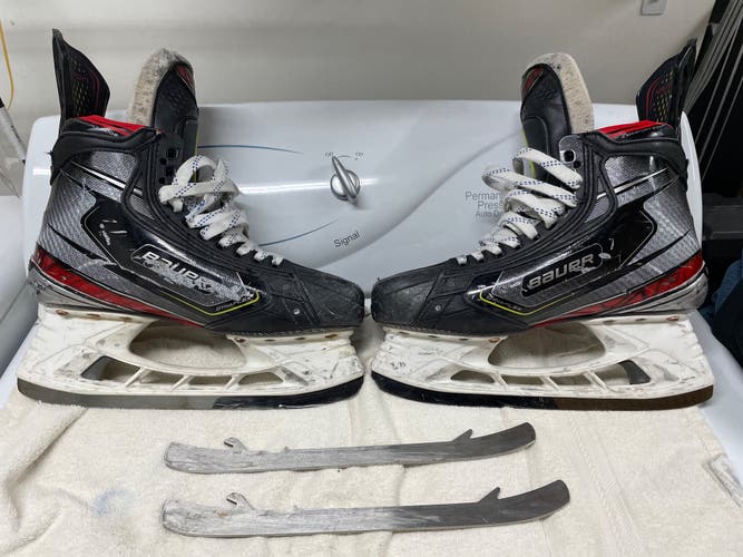 2019 Bauer Vapor 2X Pro Hockey Skates Wide Width 7 (Used)