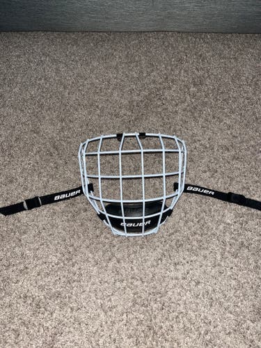 Medium Bauer Profile II Facemask (Used)