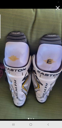 Senior Easton 17" Shin Pads and easton pants combo