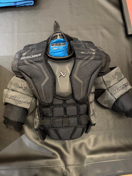 XS Bauer Elite Goalie Chest Protector (Used)