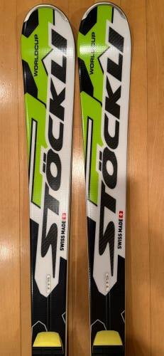 Near Mint non-FIS Stock 2014 Stockli Laser SX 170 cm + Head Freeflex Pro Bindings + a padded bag