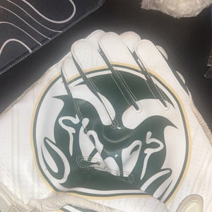 White Colorado State University Team Issued Under Armour Gloves Size XL
