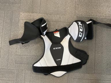 Used CCM LTP SHOULDER PADS Junior Shoulder Pads LG 11614-S000227801