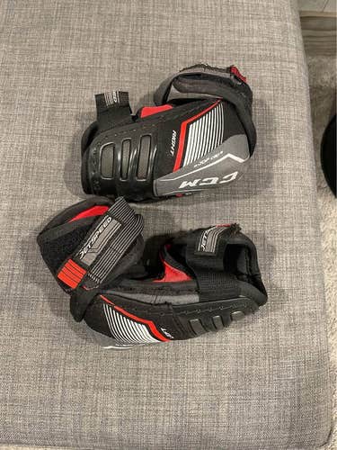 Junior Small CCM Vibe Elbow Pads (Used)