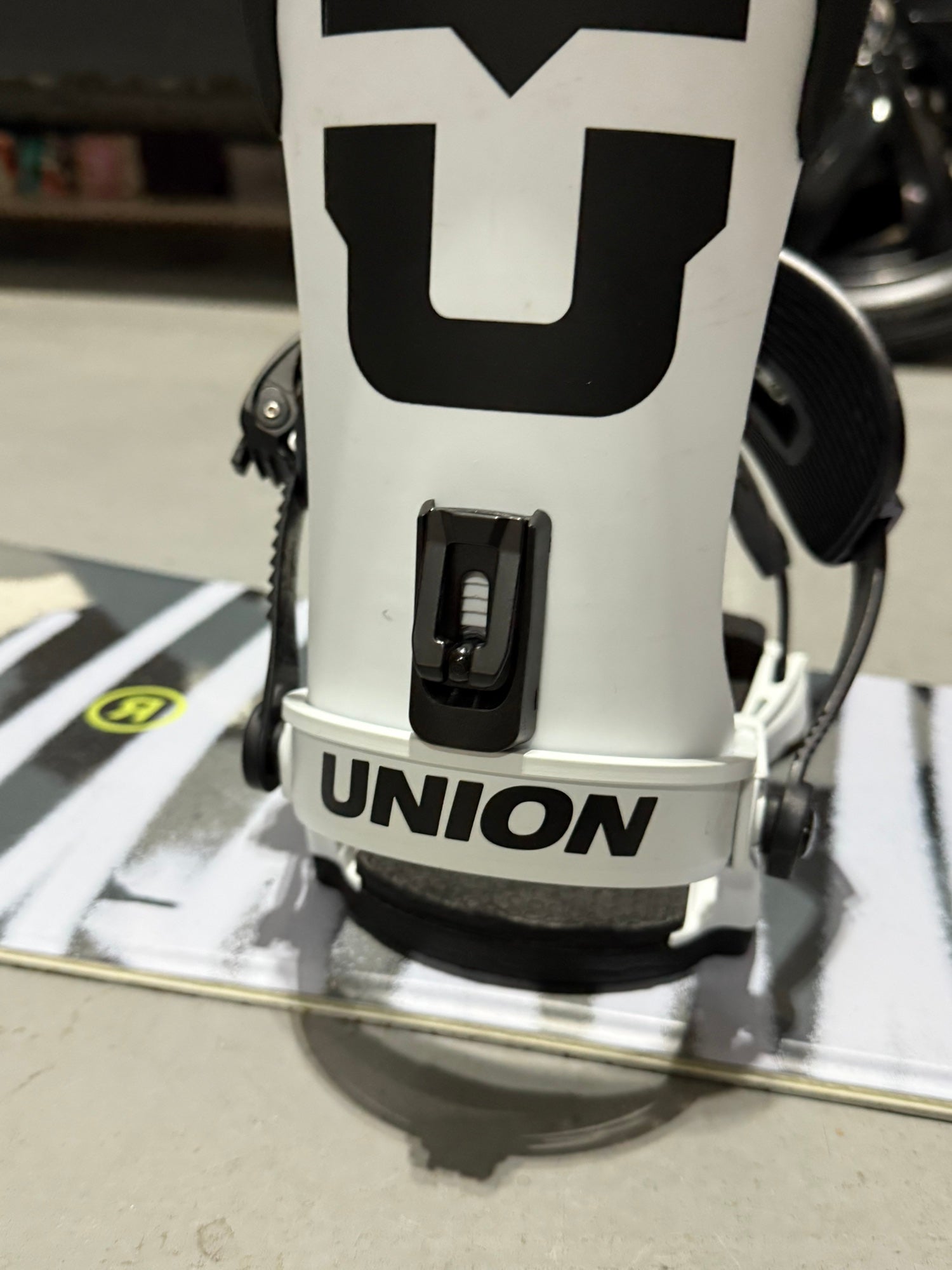 RIDE TWINPIG 148 UNION FORCE L スノーボードセット 2022 Twinpig Ride board with 2023 Medium Union force bindings