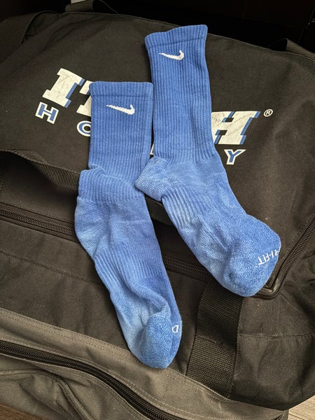 Blue Men's Large/Extra Large Nike Socks (Used)