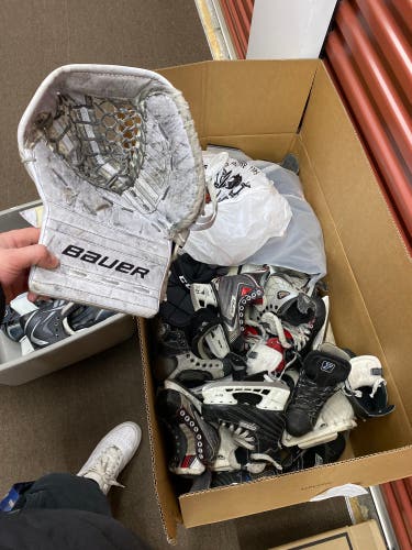 Large CCM EFlex 6 Goalie Chest Protector (Used)