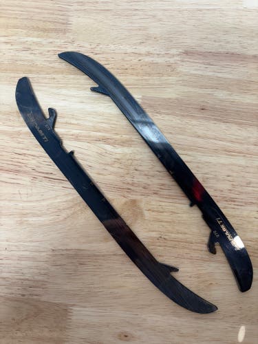 NHL Pro Stock Game Used Bauer LS PULSE Ti 272mm Skate Blades / Runners