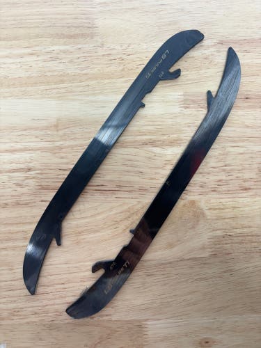 NHL Pro Stock Game Used Bauer LS PULSE Ti 272mm Skate Blades / Runners