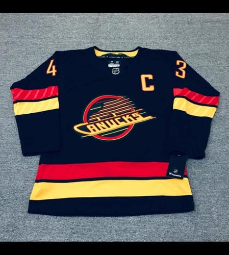 Quinn Hughes Vancouver Canucks throwback Black Size 50 Men's Jersey