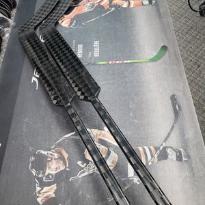 2 PACK | P31 | 26" NEW! Senior Carbon Pro Goalie Stick Full Right Goalie Stick Pro Paddle