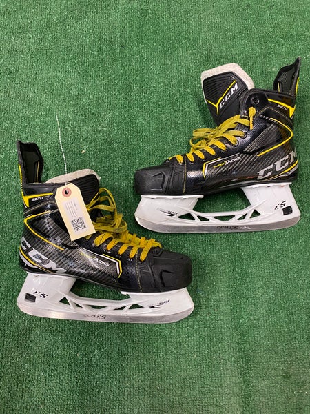CCM Super Tacks 9370 Hockey Skates | Size 9
