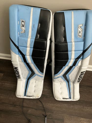 31" Vaughn Velocity V10 Goalie Leg Pads Pro Stock (Used)
