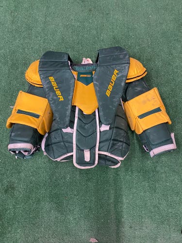 Senior Large Bauer Pro Series Goalie Chest Protector Pro Stock (Used)