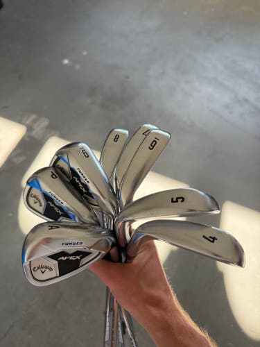 Callaway Apex 19 Iron Set 4–PW + AW Stiff Steel