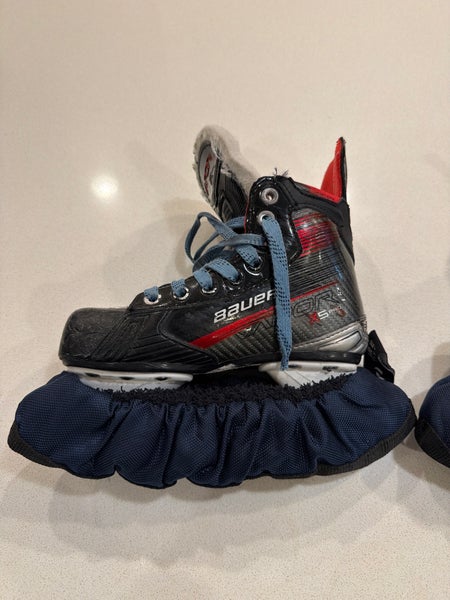 2023 Bauer Vapor X5 Pro Hockey Skates Regular Width 13.5 (Used)