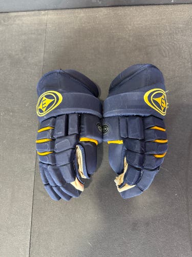 Easton Synergy Gloves 15" Pro Stock (Used)