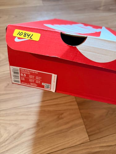 Men's Size M 9.5 (W 10.5) Adult Nike Dunk High Shoes (New)