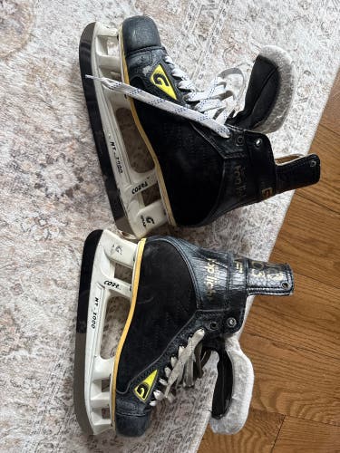Graf Supra 703 Hockey Skates Wide Width 7.5 (Used)