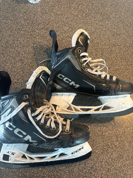 2024 CCM Tacks XF Pro Hockey Skates Regular Width Size 6.5 (Used)