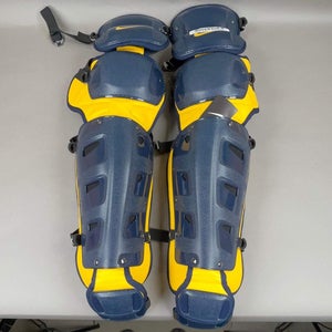 Nike Baseball Senior 17" Catchers Shin Guards