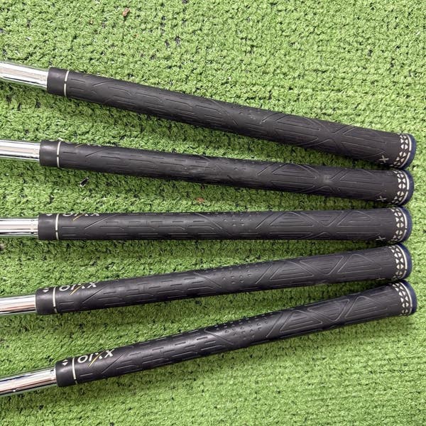 XXIO True Focus Impact 2018 Iron Set 6-PW NS Pro 870GH Regular