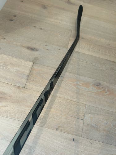 Senior CCM Ribcor Trigger 10 Pro Left Hand Hockey Stick P29 70 Flex (New)