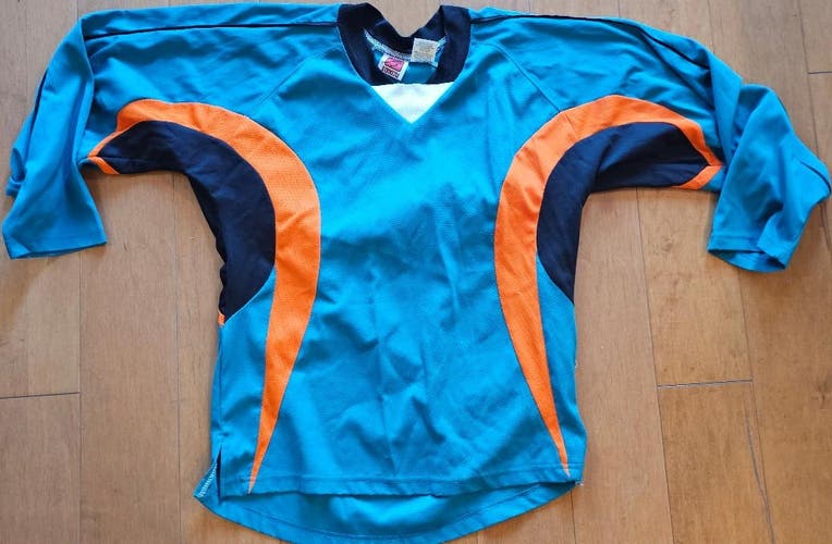 Kamazu Hockey Practice Jersey Adult Small/Medium (Used)