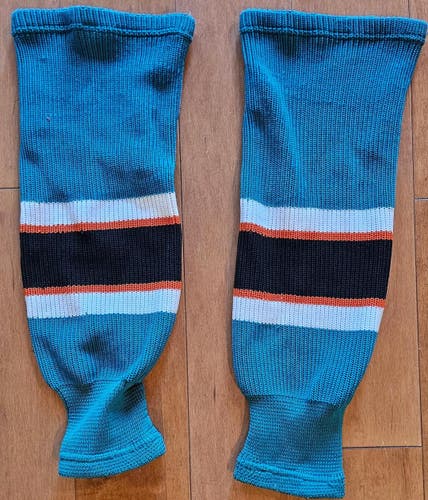 San Jose sharks Intermediate Medium Hockey Socks (Used)