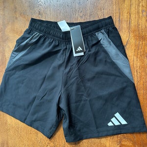 Black Medium Men's Adidas Shorts (New)