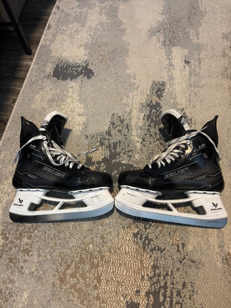 2024 Bauer Supreme M50 Pro Hockey Skates 8.5 (Used)