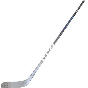 CCM Trigger 8 Pro RH Pro Stock Hockey Stick 75 Flex P28 New ERR Trigger 9 Pro (14800)