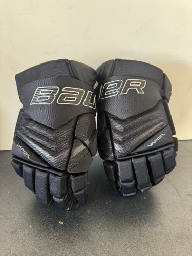Bauer Vapor Flylite Gloves 14" (Used)