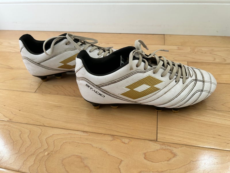 White Men's Size M 7.0 (W 8.0) Lotto Cleats (Used)
