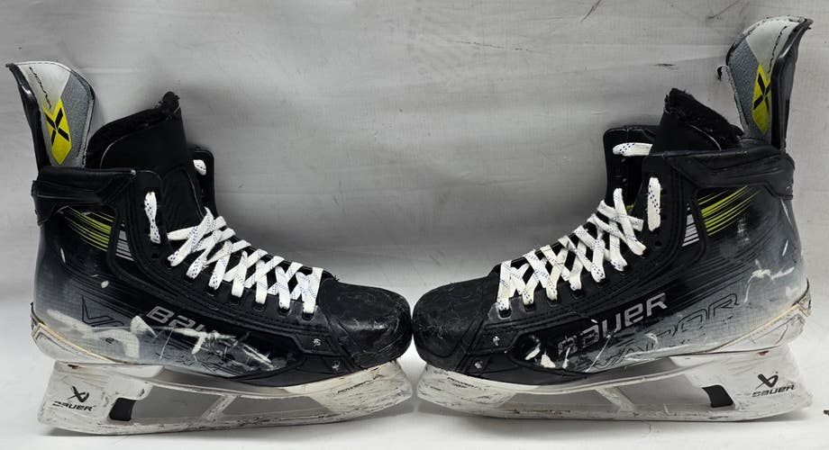 Bauer Vapor Hyperlite 2 Pro Stock Skates 9 D Used NHL (14824)