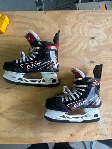 2019 CCM JetSpeed FT2 Hockey Skates Size 5.5 (Used)