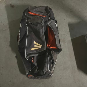 Gray Adult Unisex Large/Extra Large Easton Duffle Bag (Used)