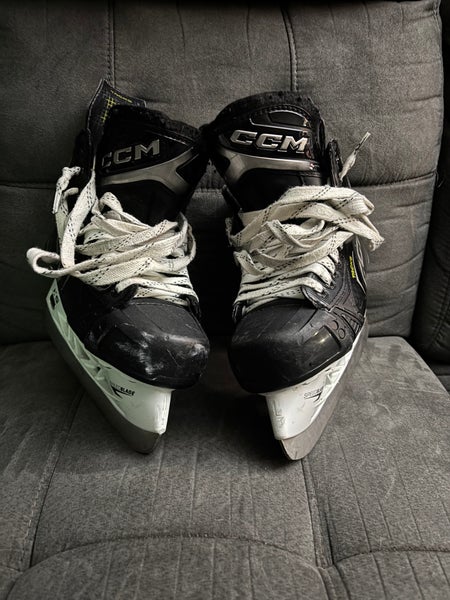 2024 CCM Tacks XF 80 Hockey Skates Regular Width 6 (Used)