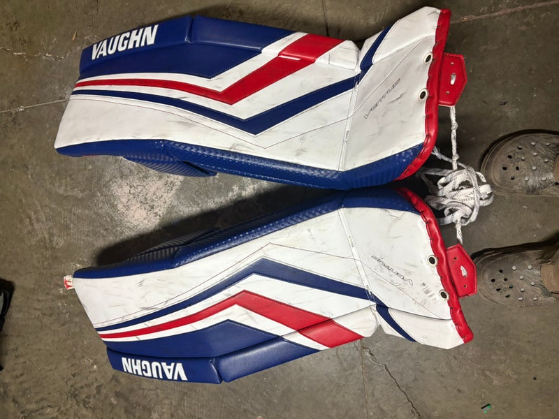 36" Vaughn Ventus SLR2 Goalie Leg Pads (Used)
