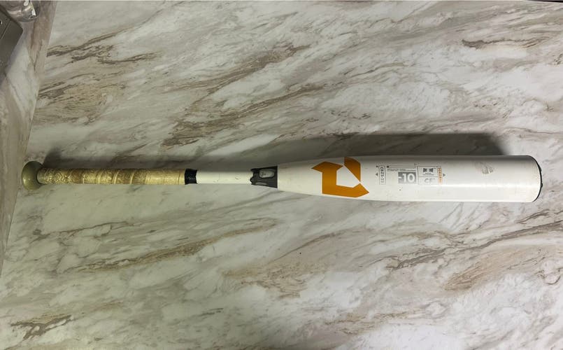 2022 DeMarini CF Composite USSSA Certified Bat (-10) 20 oz 30" (Used)