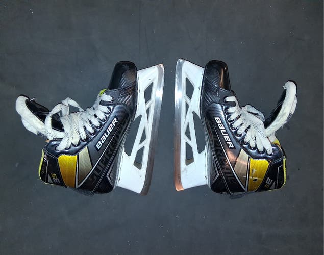 Bauer Supreme 3S Hockey Goalie Skates Regular Width 6.5 (Used)