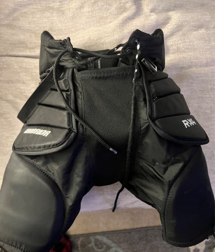Great condition, Junior Small/Medium Warrior RX4 Hockey Goalie Pants (Used)