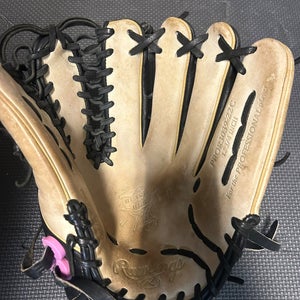 2022 Rawlings Heart of the Hide RH Outfield Baseball Glove 12.75" (Used)